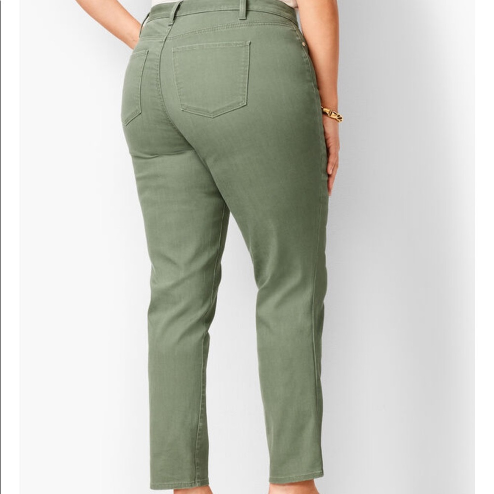 TAlBOTS SLIM HIGH RISE ANKLE JEANS NWOT